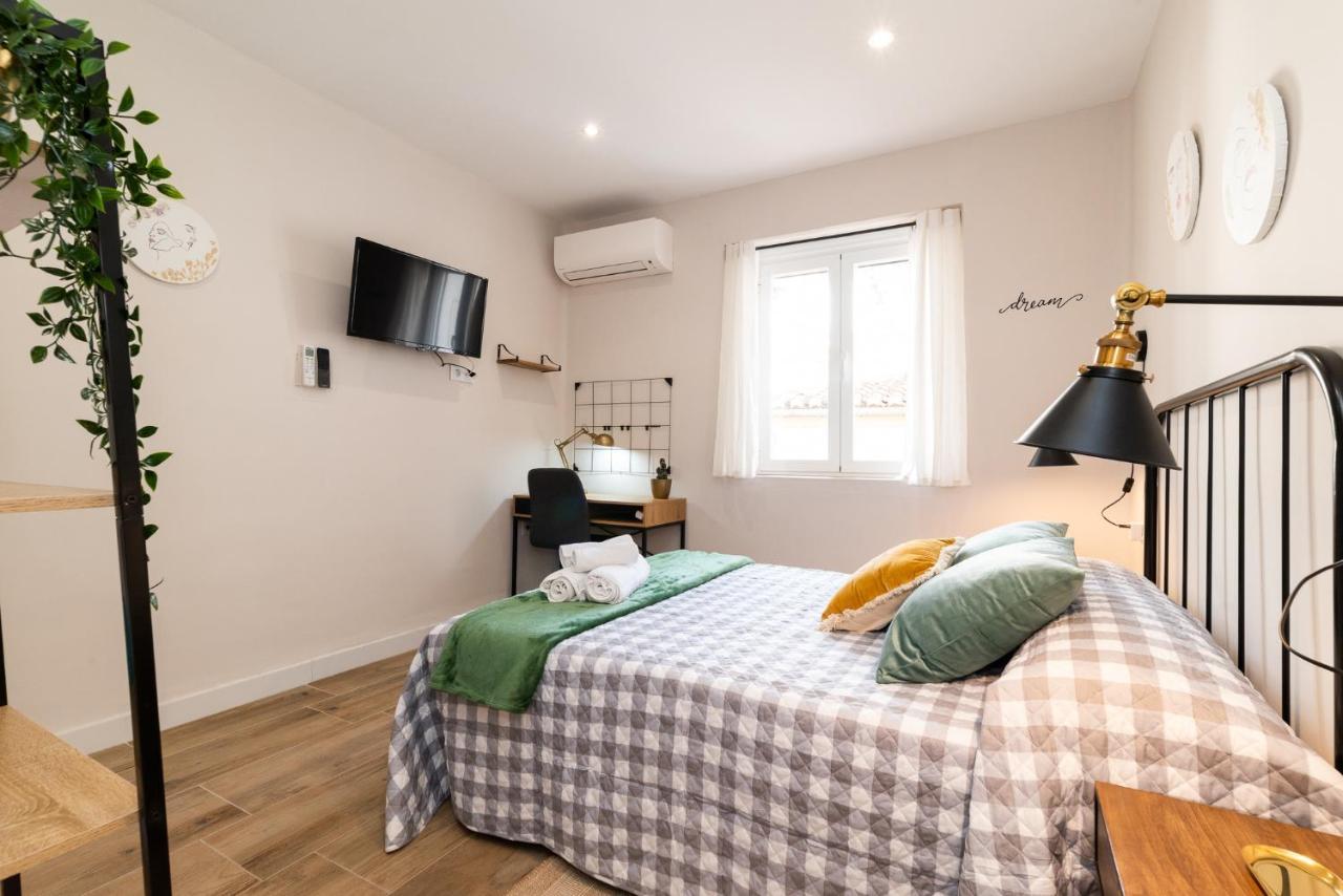 Emblematic Apartment In The Realejo Гранада Екстериор снимка