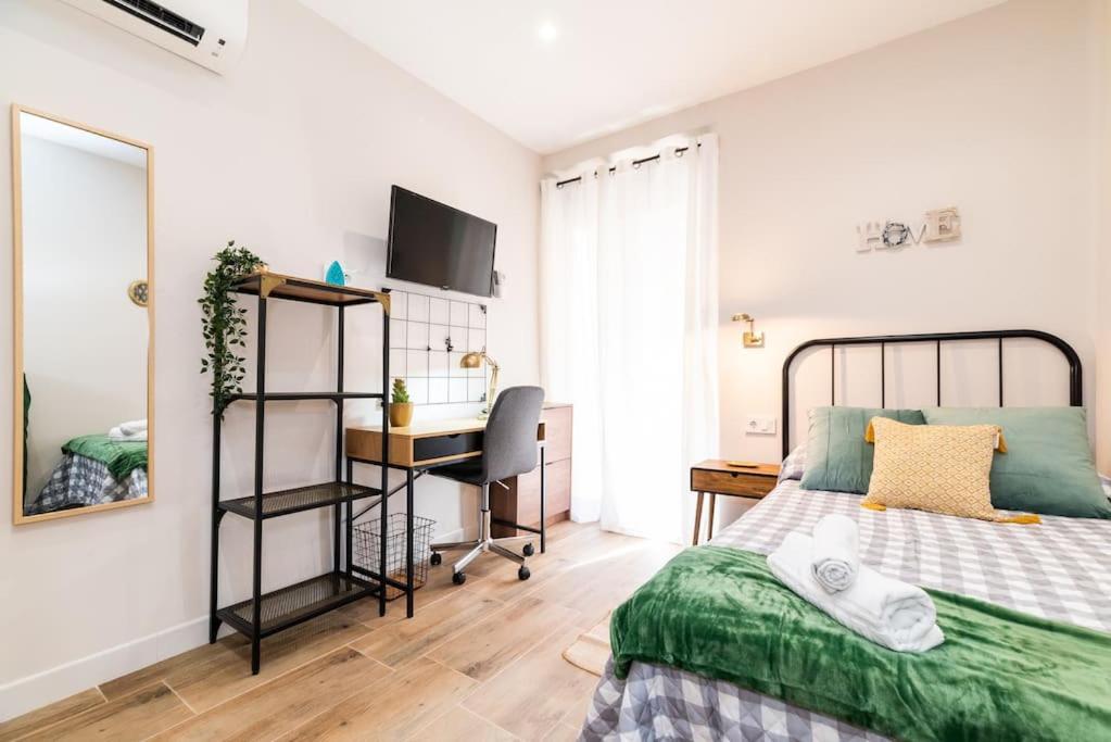 Emblematic Apartment In The Realejo Гранада Екстериор снимка