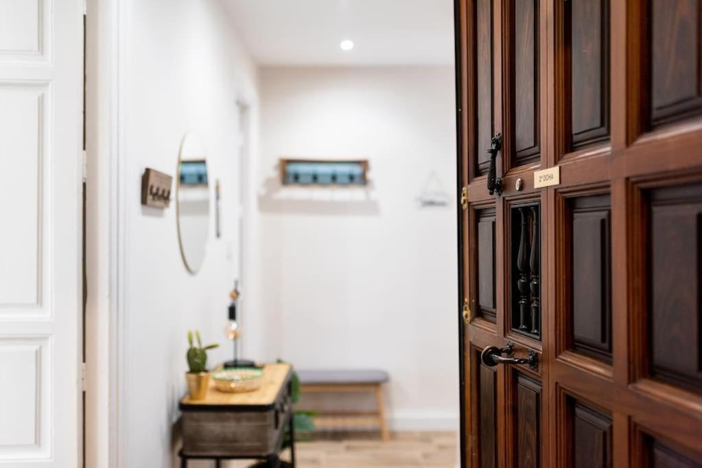 Emblematic Apartment In The Realejo Гранада Екстериор снимка